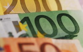 “RIMBORSI FERMI A NOVEMBRE, COMINCIA LO SCIOPERO”