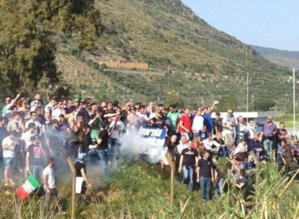 TERRACINA, MANCANO I PERCORSI DI ESODO: AL COLAVOLPE SI GIOCA A PORTE CHIUSE