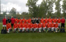 ALLIEVI ELITE FB. NEL GIRONE A LA LAZIO DI DE COSMI HA IL PRIMO POSOTO IN PUGNO. PER LA TOR TRE TESTE GOL DEL NUMERO 1 PAGLICI. NEL B RALLENTA ANCORA IL FUTBOLCLUB DI BARONIO