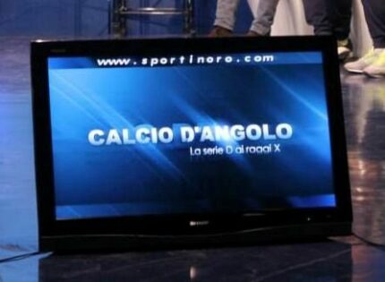 STASERA UNA PUNTATA ESPLOSIVA DI “CALCIO D’ANGOLO”: PREVISTE SCINTILLE…