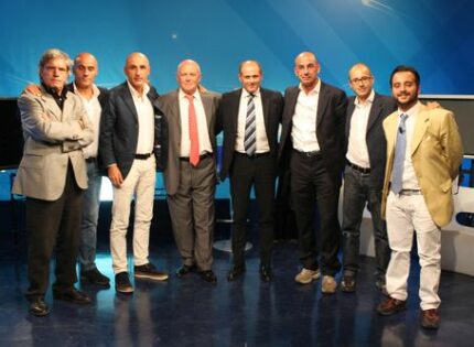 CALCIO D’ANGOLO RISCALDA GLI ANIMI IN STUDIO. NON PERDERE LA REPLICA ORE 20,30 CANALE 210 DEL DIGITALE TERRESTRE…
