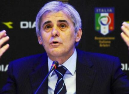 ARBITRI: NICCHI,BASTA CON LA VIOLENZA