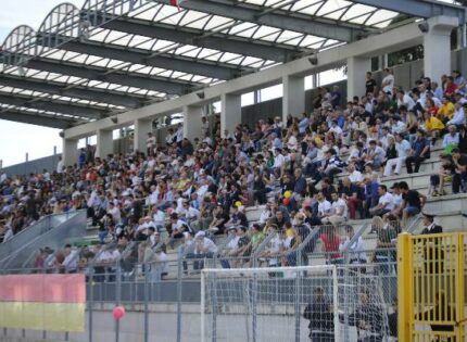 GUIDONIA, INGRESSO GRATUITO AL COMUNALE PER TUTTA LA STAGIONE