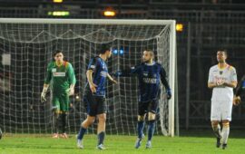 LATINA, PAPONI E ROLANDO FIRMANO IL PARI: AL MANUZZI FINISCE 2-2
