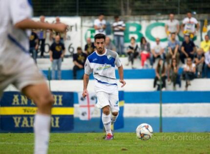SERIE D, IL CYNTHIA AFFIDA A BELLINI LE CHIAVI A CENTROCAMPO AD OSTIA: “ANDIAMO A CERCARE IL MASSIMO, ANCHE PROVARE A VINCERE”