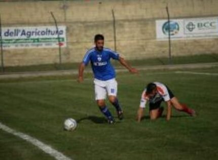 FORMIA, PARI NEL DERBY CON IL CALCIO SEZZE