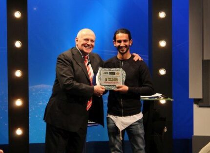 SERIE D, D’AGOSTINO (FONDI) E UNA “OSPITATA SPECIALE”: “ONORATO DI ESSERE STATO PREMIATO DALLA TRASMISSIONE SPORTIVA PIU’ SEGUITA DEL LAZIO”
