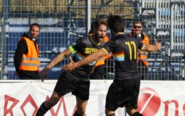 PLAY-OUT LEGA PRO, LA LUPA ROMA VINCE L’ANDATA CON IL PRATO GRAZIE ALLE RETI DI LECCESE E FABBRO