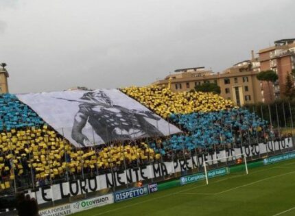 SERIE B, DERBY FROSINONE – LATINA: DECIDE UN RIGORE DI DIONISI