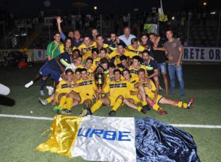 XXXII°BEPPE VIOLA: URBETEVERE, E’ QUI LA FESTA! GIALLOBLU CAMPIONI, AL CARSO NON BASTA UN GRAN FINALE