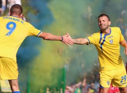 AMICHEVOLE FROSINONE-SANDONATESE 18-0. CHE GOLEADA PER DIONISI E COMPAGNI.POKER DI VERDE