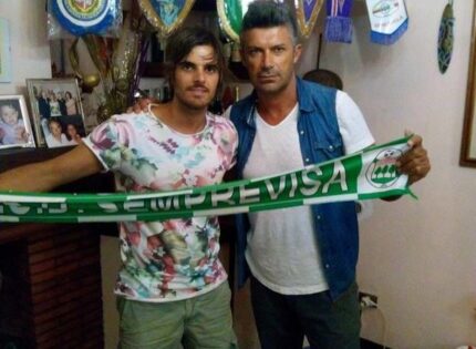 FARINELLI ABBRACCIA ALTRI TRE GIOCATORI: TURRIZIANI, ZEPPIERI E DI GIROLAMO ALLA SEMPREVISA
