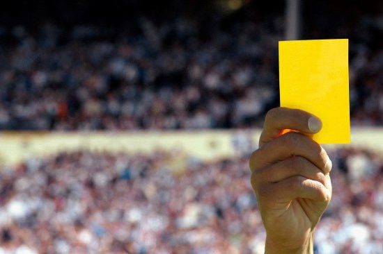 CODICE DI GIUSTIZIA SPORTIVA, SI CAMBIA: SQUALIFICA AL QUINTO GIALLO