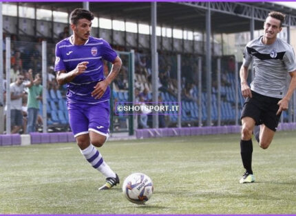 OSTIAMARE, DANIELE PIRO RAGGIUNGE 100 PRESENZE CON LA MAGLIA BIANCOVIOLA