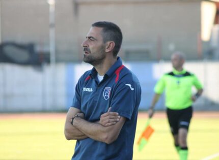 L’UNDICESIMA GIORNATA MIETE UN’ALTRA VITTIMA: ESONERATO ANCHE…