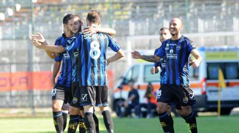 IL LATINA FERMA SUL 2 – 2 IL CROTONE PRIMA DELLA CLASSE