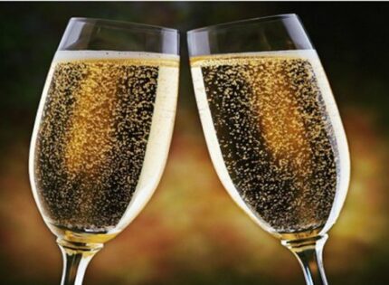 GLI AUGURI DI ALCUNI DEGLI AMICI PIU’ CARI DELLA NOSTRA REDAZIONE