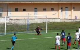COMPAGNONE STENDE IL POMEZIA: PER I ROSSONERI LA VETTA E’ DI RIGORE