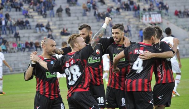 LUPA ROMA COSI’ NON VA: A LUCCA LA SQUADRA DI DI MICHELE PERDE 4 – 0