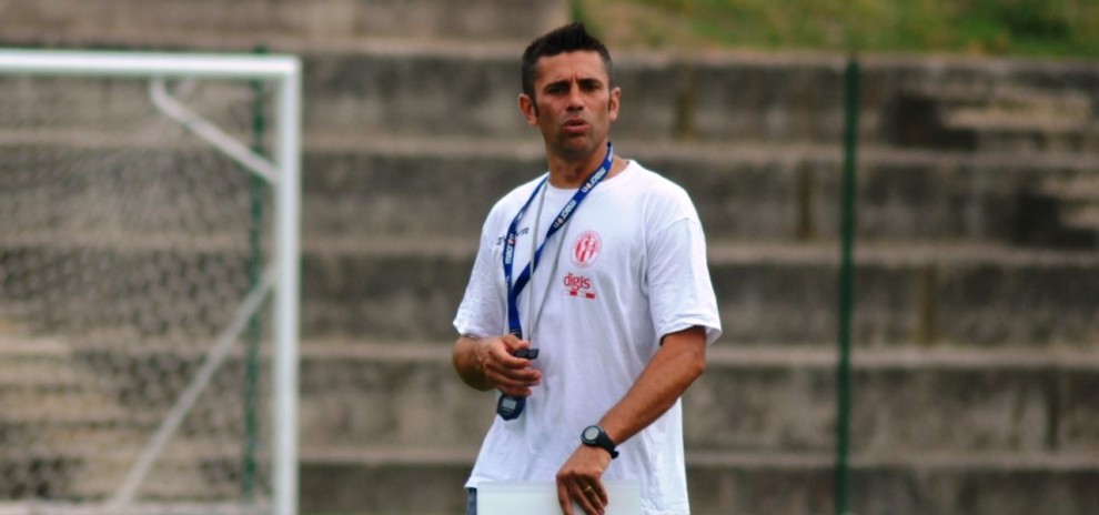 MADREPIETRA DAUNIA, CAMBIO ALLENATORE: CONTRO IL CYNTHIA CI SARA’ LOPOLITO