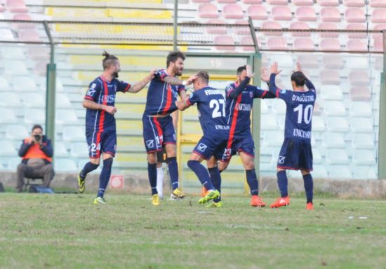 Unicusano Fondi, a Messina arriva un pareggio. A Capua risponde Albadoro