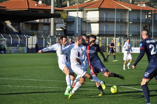 L’Unicusano Fondi saluta il 2016 con una vittoria