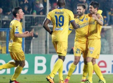 Frosinone, pari in laguna per restare in alta quota