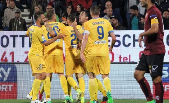 Frosinone, 1 – 3 alla Salernitana e risposta immediata al Verona