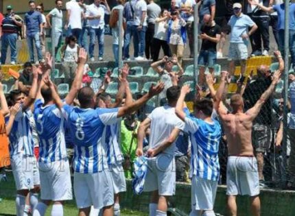 Cavese, si è dimesso Lulli: testa a testa Alvardi-Mancini per sostituirlo