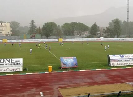Sotto una pioggia battente Cassino – Rieti termina in parità. Ecco il video della gara e le interviste