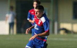 Cristian Oi, la fantasia al potere con il sogno dei prof