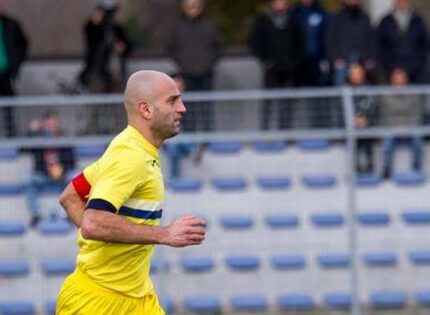 Cavese, Corsi si prepara al nuovo esordio da tecnico: “Ho stretto un patto con i ragazzi: salviamoci per questi tifosi…”