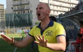 L’Atletico Lodigiani ha deciso: panchina a Barbabella