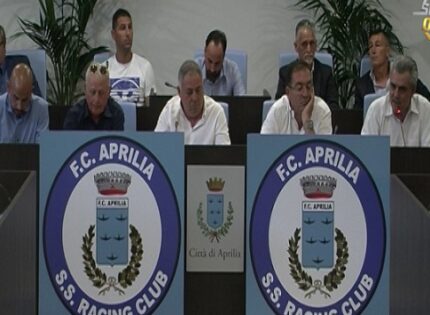 Presentata la nuova Aprilia Racing Club di Antonio Pezone: il video della conferenza e le interviste
