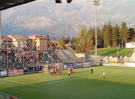 Gol, espulsioni, rigori e nervosismo: al Tomei il Sora piega 2-1 il Pomezia dopo una vera battaglia