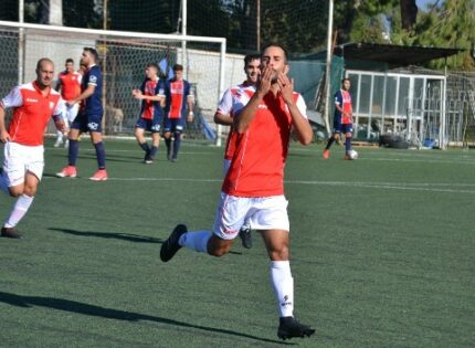 La Rustica dall’inferno al paradiso, poi ci pensa Gubinelli. L’attaccante: “Possiamo giocarcela con tutti”