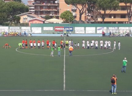 Cestrone risponde a Corteggiano, Pinna ipnotizza Rivi dal dischetto: Pomezia-Mestre finisce 1-1