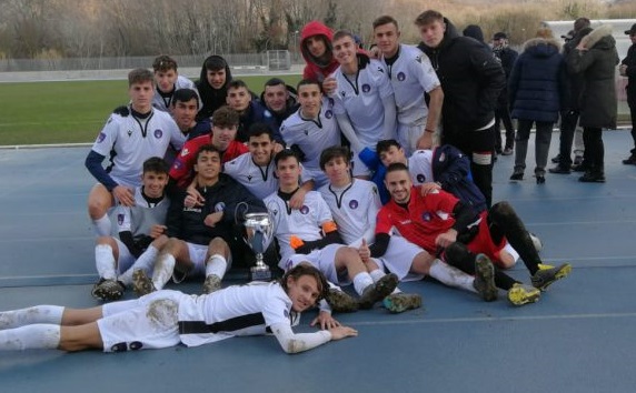 La Rappresentativa Under 19 di Ippoliti si aggiudica il Torneo di Natale di Isernia