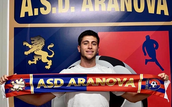 Il difensore classe 2001 Alessio Buffolino è un nuovo giocatore dell’Aranova