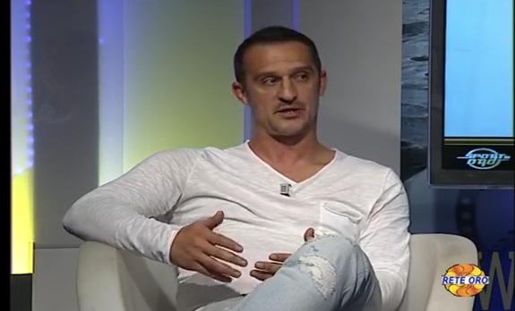 Trasmissione Sport In Oro del 8/11, Davide Mancone: “Al posto degli 800 € non era meglio avere un tampone a settimana?”