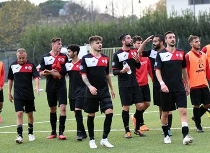 Serie D, i risultati dei recuperi odierni: Il Monterosi si prende la vetta, pareggio a reti bianche per il Team Nuova Florida