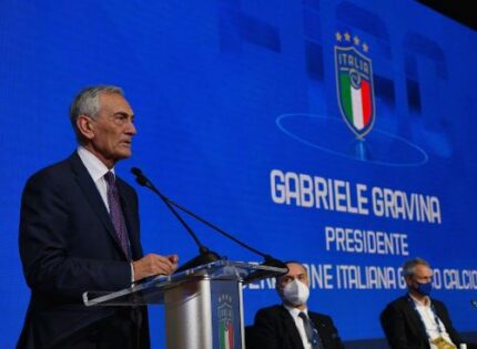 Il pensiero del Direttore Raffaele Minichino che analizza la scelta giusta del calcio che ha riconfermato Presidente della FIGC Gabriele Gravina