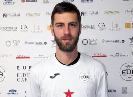 Campus Eur, torna in bianconero il centrocampista classe 1993 Daniele Stufa