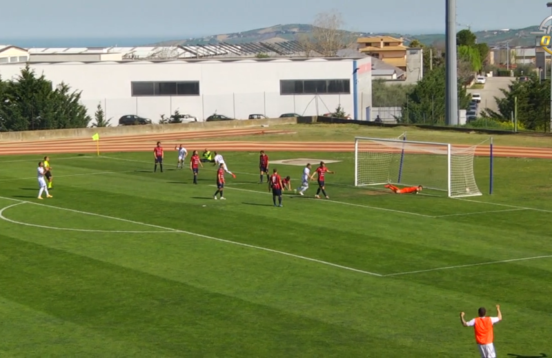 Il Campobasso espugna il campo del Notaresco secondo in classifica e allunga il vantaggio, il servizio