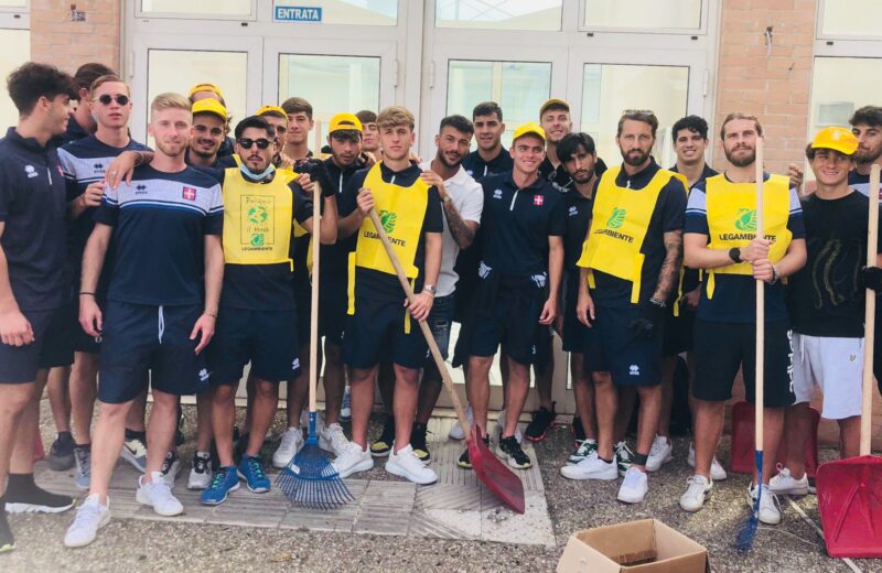“PULIAMO IL MONDO”: IL MONTESPACCATO CALCIO ADERISCE PULENDO L’AREA DELL’EX CAMPARI