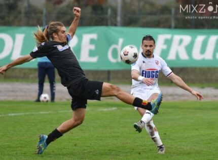 Serie D, Girone F: Domani la prosecuzione del match tra Castelnuovo Vomano e Recanatese