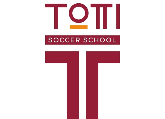 “Diamo un calcio alla guerra”, sabato lodevole iniziativa presso la Totti Soccer School