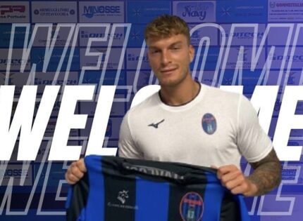 L’attaccante classe 2000 Cristiano Rossetti è un nuovo calciatore del Civitavecchia