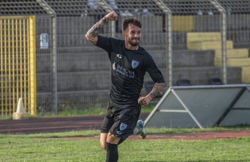 Tegola Terracina, rottura del legamento crociato anteriore per Luca Del Signore: “Auguri di pronta guarigione”